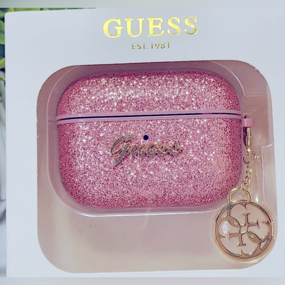 Guess Apple AirPods Pro case Pink Glitter Flakes cover w Guess Gold Logo Chain